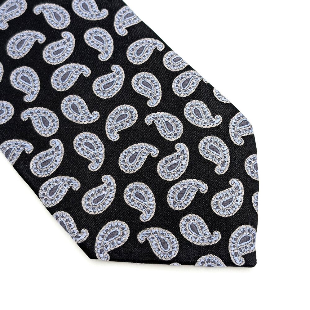 Vintage 90s Nautica Silk Tie Paisley Classic Preppy Quiet Luxury Timeless Black